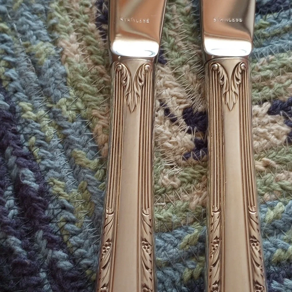Sterling Silver Dinner Knives - Picture 6 of 8